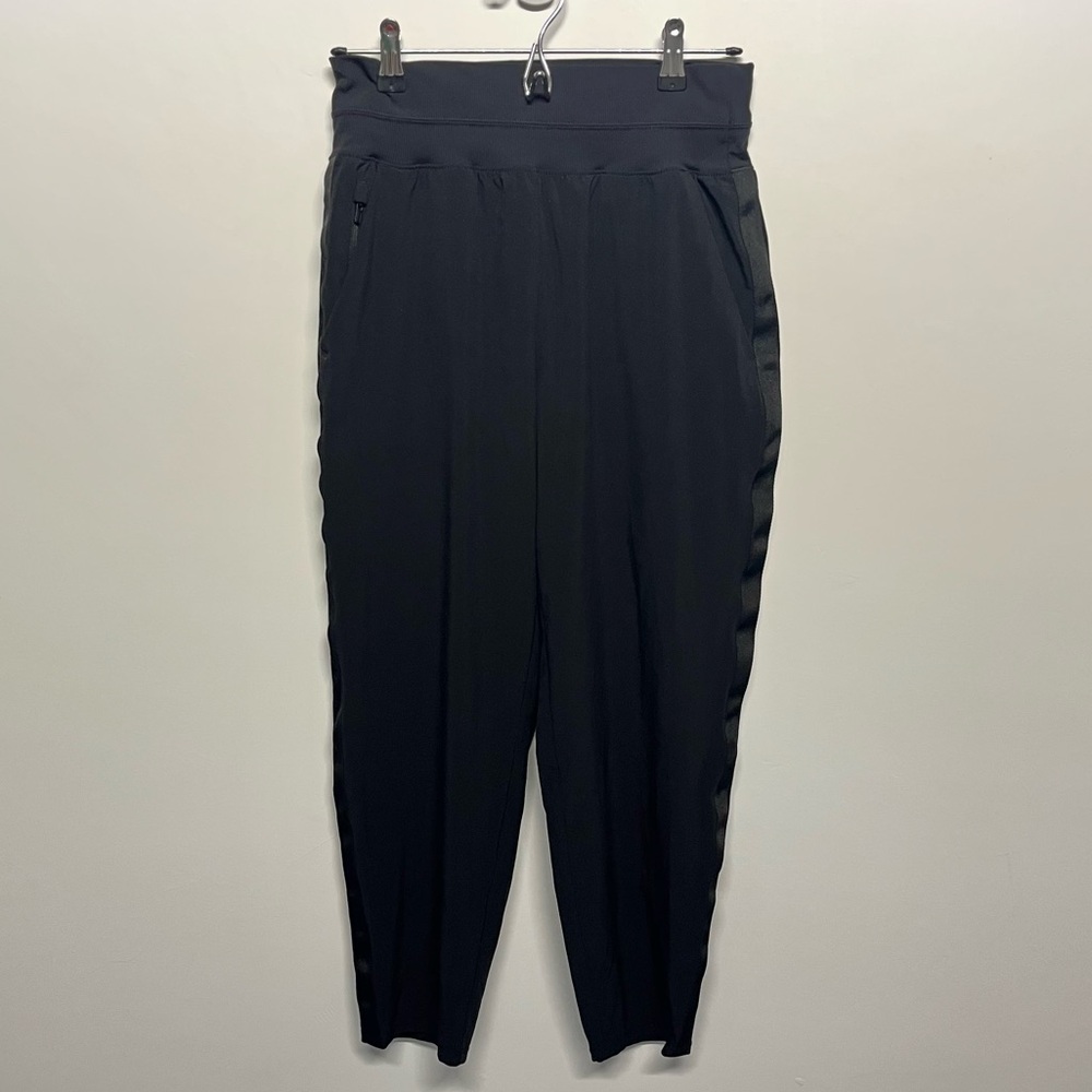 Athleta Nolita Slim Tapered Women’s Crop Pant